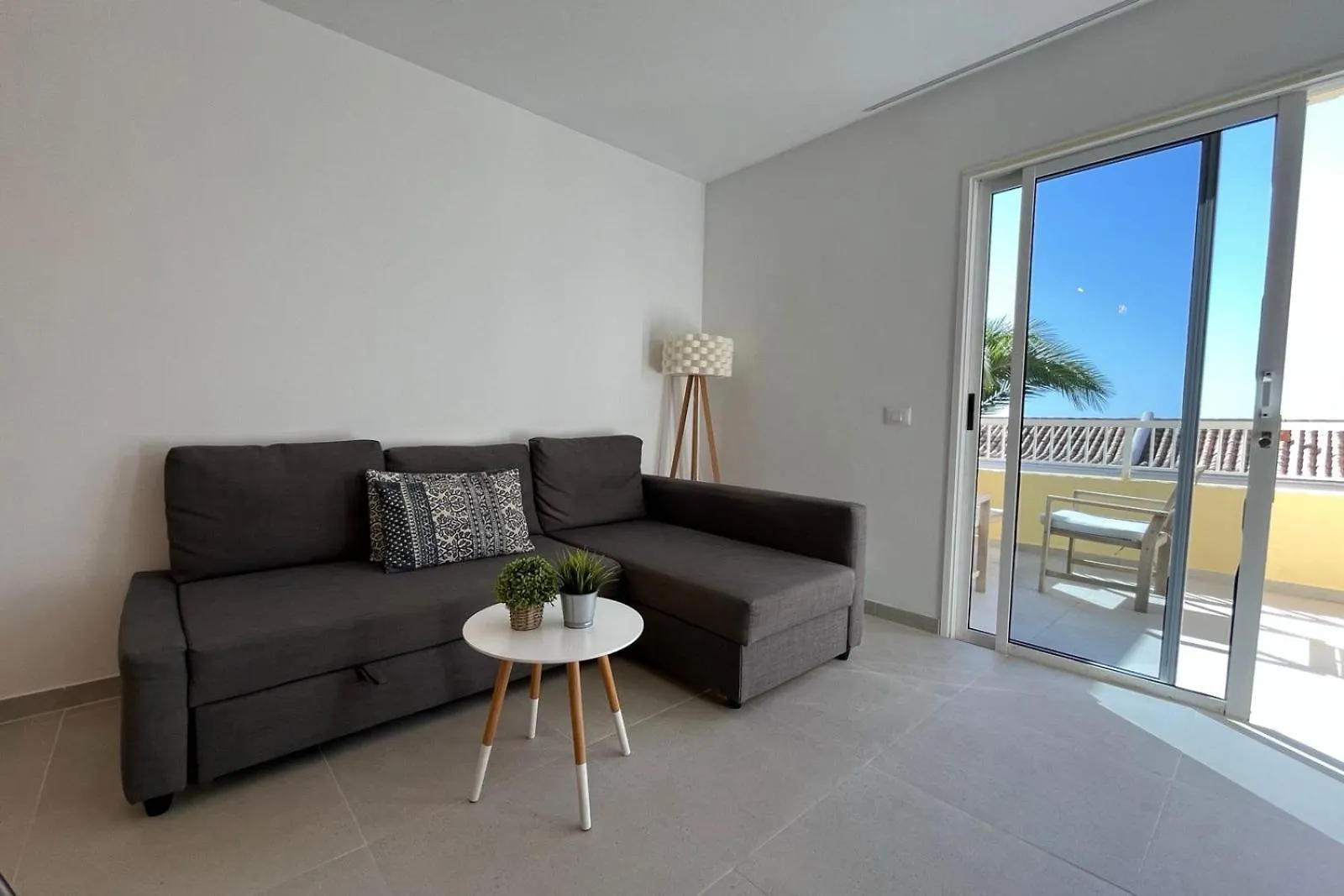 Apartment Rooftop Playa Paraiso Free Wifi Spain